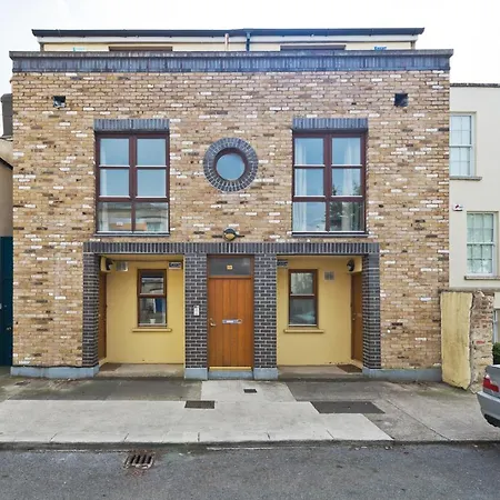 Modern Ranelagh With Patio 300 Metres From Luas *
