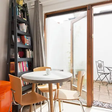 Modern Ranelagh With Patio 300 Metres From Luas *